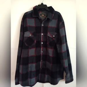 The freedom  foundry men's shirt size large